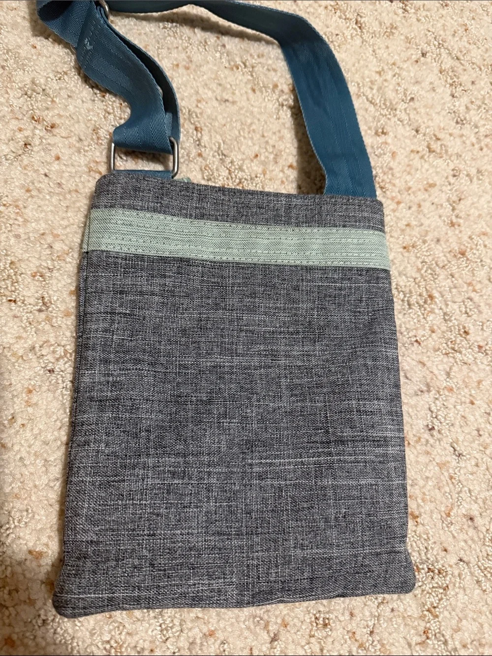 Dakine Gray Crossbody Messenger Bag with Teal Strap
